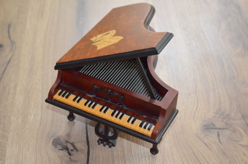 Spieluhr miniatur - spieluhr,