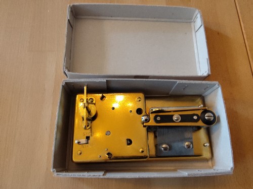 Thorens reuge ad30 - /,